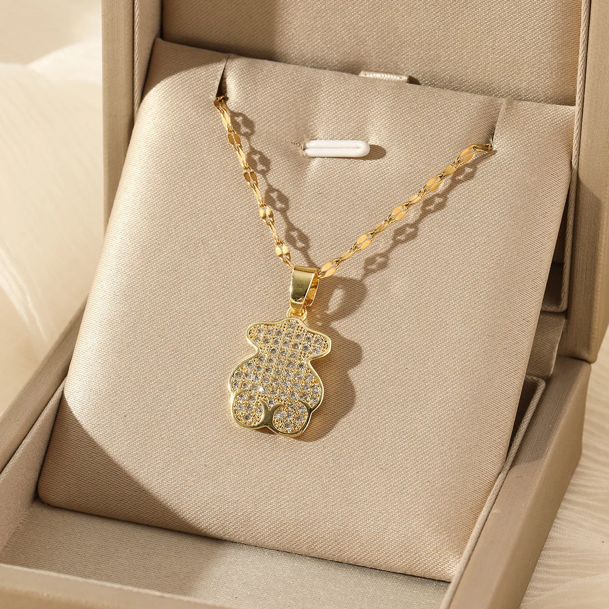 🐻💎 Teddy Bear Micro-Studded Necklace 💎🐻