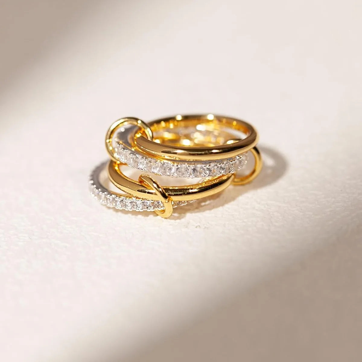 A Niche Two-Color Four-Ring Copper Jewelry Ring, Hypoallergenic, Ins Style, Stacking Artifact, Suitable For Young Women